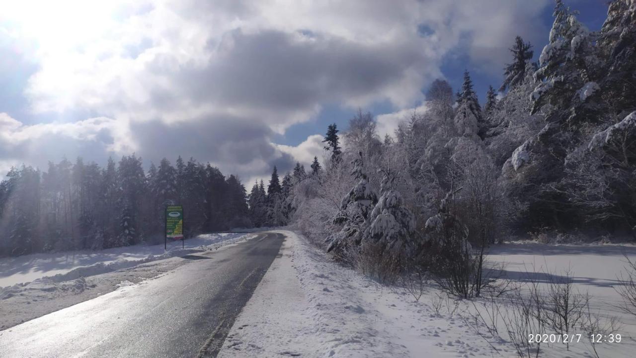 Agroturystyka Chata Za Wsia Uscie Gorlickie Exterior photo